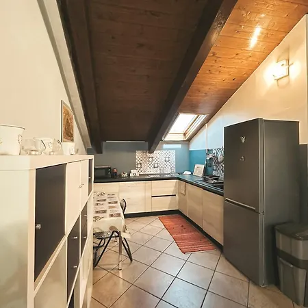 Apartamento Casa Chiara - 2-bedroom Turín